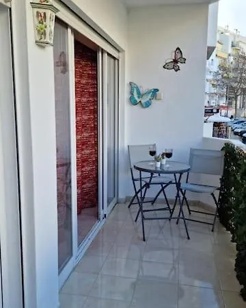 Cosy Apartment *